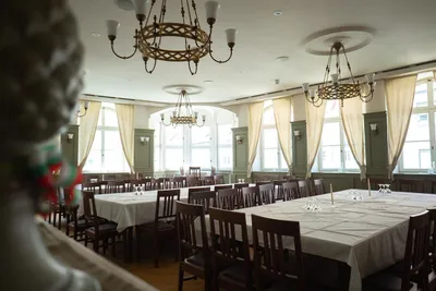 Das Wirtshaus unter dem Bogen