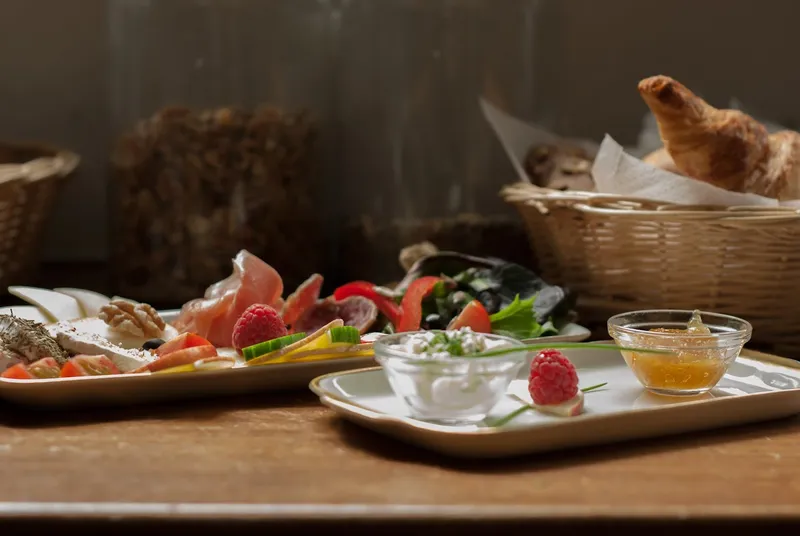 menu 1 of kraweel