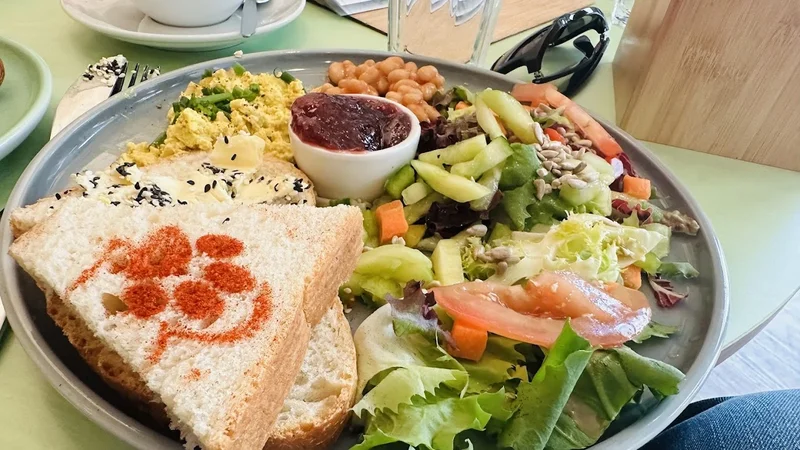 menu 1 of Katzentempel München