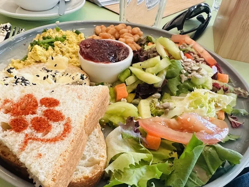 menu 1 of Katzentempel München