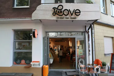 I AM LOVE · Ice Cream · Food · Friends