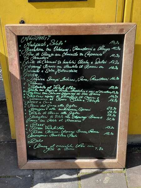 menu 2 of Salotto
