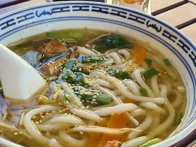 China Nudeln Haus (HINWEIS: wir benennen uns um in Asia Leckerbissen, Öffnungszeiten siehe hier)