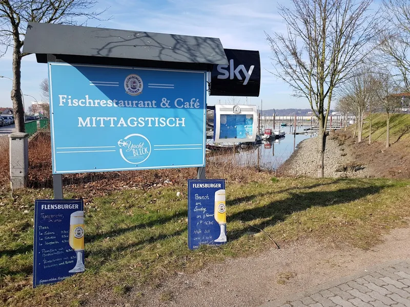 menu 2 of Yachtblick Hamburg