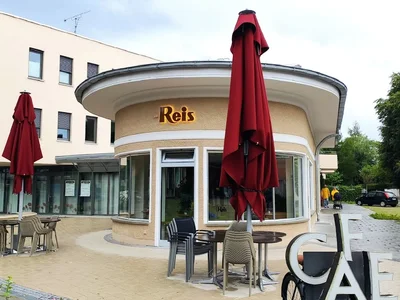 Pavillon Bäckerei Reis