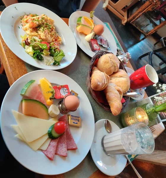 menu 1 of Café Puschkin