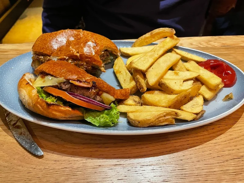 menu 2 of HANS IM GLÜCK - MÜNCHEN Isartor
