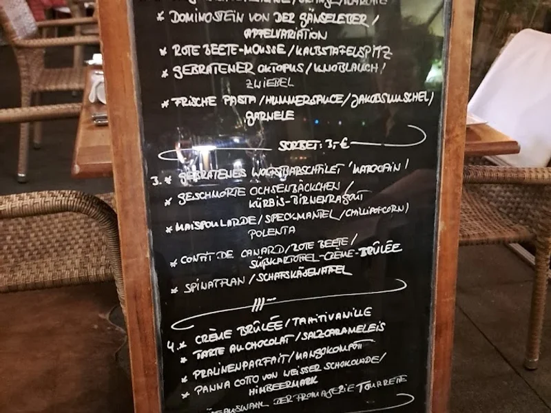 menu 2 of Maison Blue