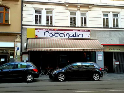 Coccinella Holzoffenpizza