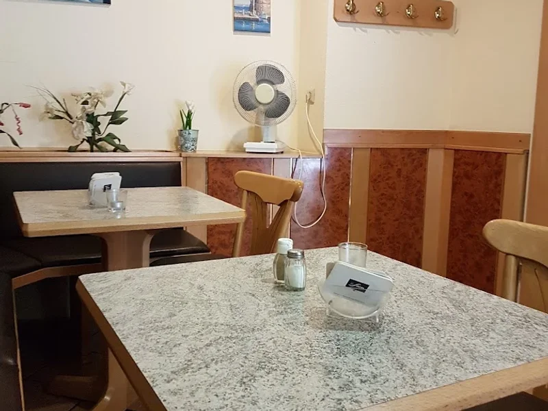 menu 2 of Zum Byzanz