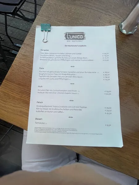 menu 1 of L'Unico