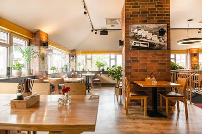 Ponzu sushi & asian cuisine