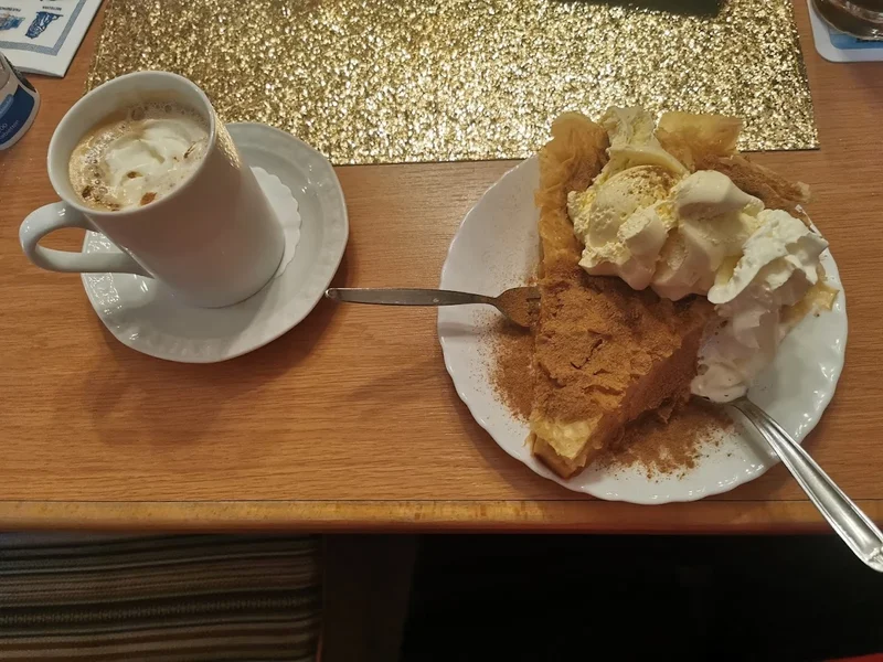 menu 2 of Bayerischer Wald