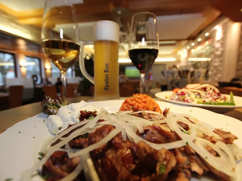 menu 2 of Zum Stamos
