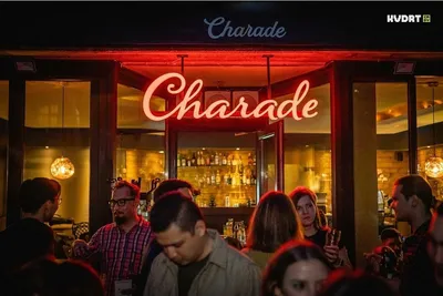 Bistro Café Charade