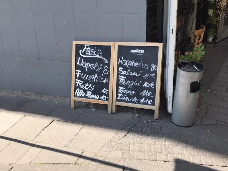 menu 2 of PIZZA PASTA LUCCA