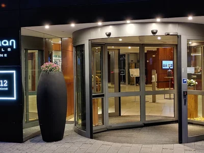 LAB12 Bar @Pullman Cologne