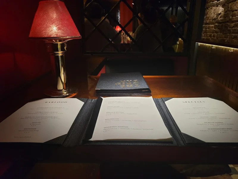 menu 0 of The Grid Bar