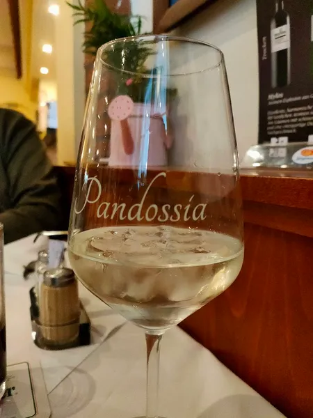 menu 2 of Pandossia