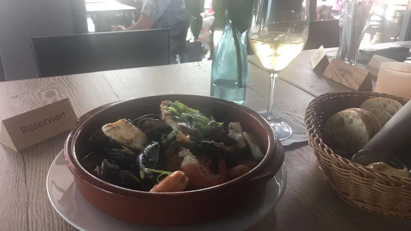 menu 1 of Sürther Bootshaus