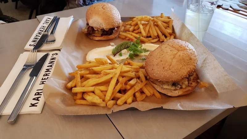 menu 1 of Karl Hermann's