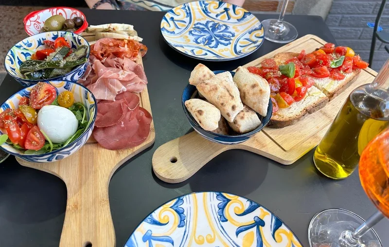 menu 2 of Spaccanapoli Köln