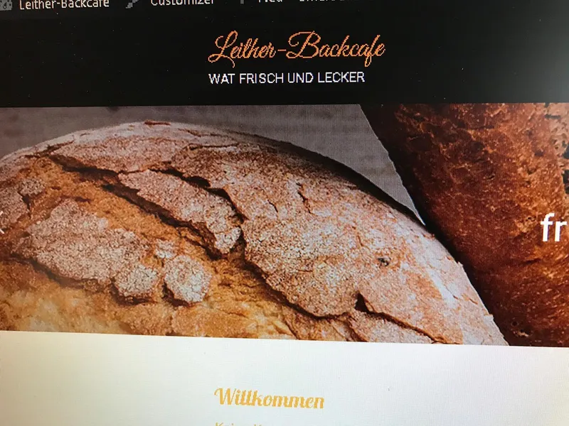 menu 1 of Leither Backcafe