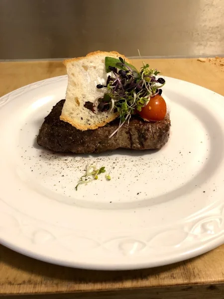 menu 1 of Bickendorfer Hof