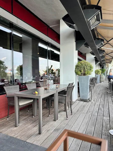 menu 1 of am kai | restaurant. seafood. drinks. elbblick