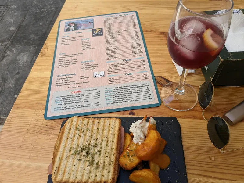 menu 2 of La Buena Vida