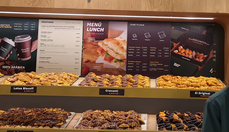 menu 0 of Manolo Bakes