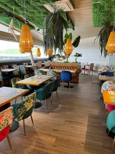 Amazonia Wok CC Lagoh Sevilla