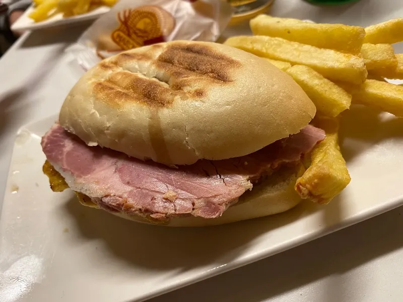 menu 1 of Cerveceria Los Serranos