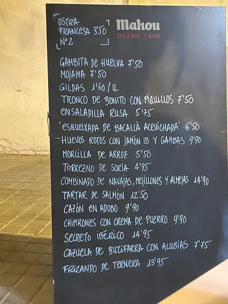 menu 1 of Santamadre Restaurant de tapes. Carns, peix i marisc