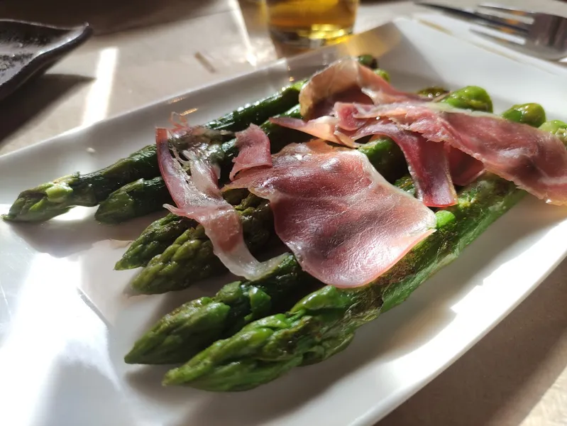 menu 1 of Gastro Mirasierra