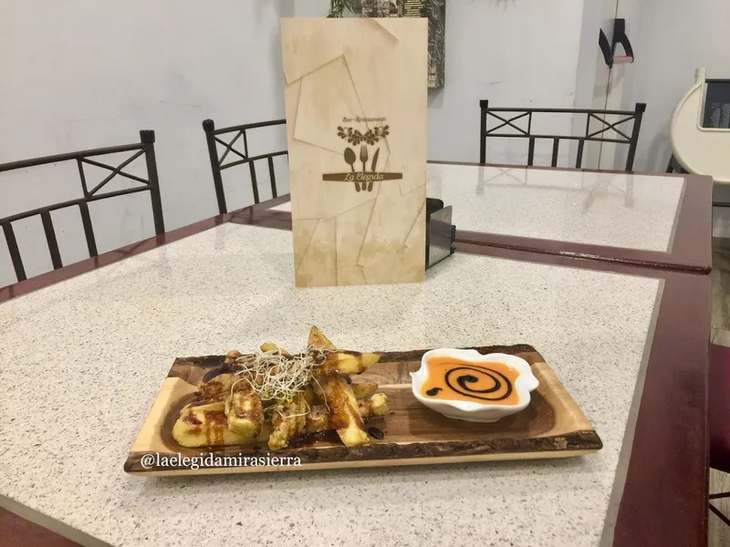 menu 1 of La Elegida mirasierra