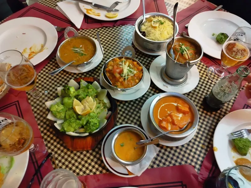 menu 2 of Restaurante Everest Tandoori