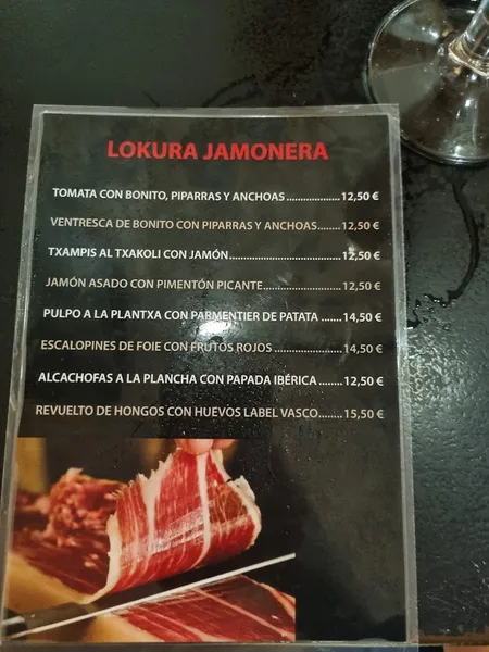 menu 1 of LOKURA VITORIA