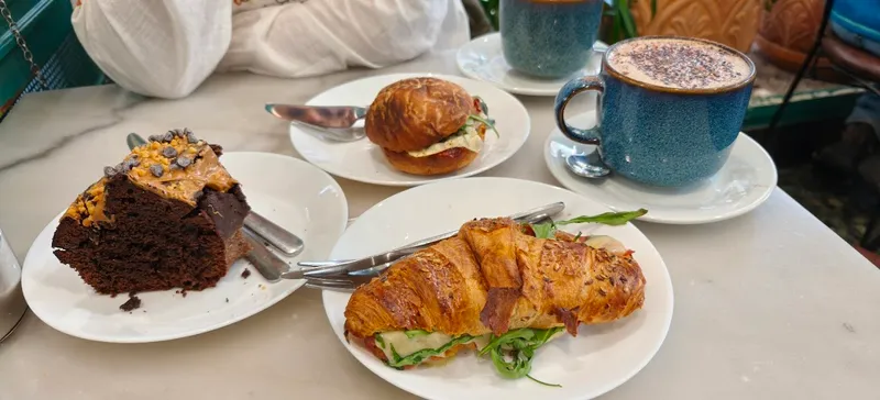 menu 2 of Café de la Rivière