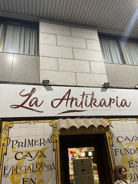menu 1 of La Antikaria