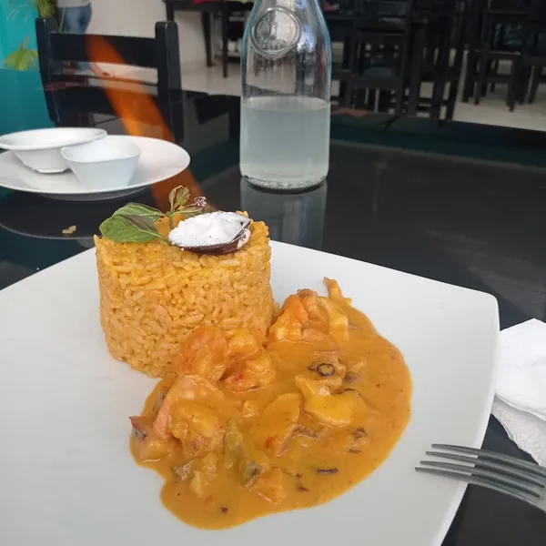 menu 1 of Marisquería Verídico Del Mar