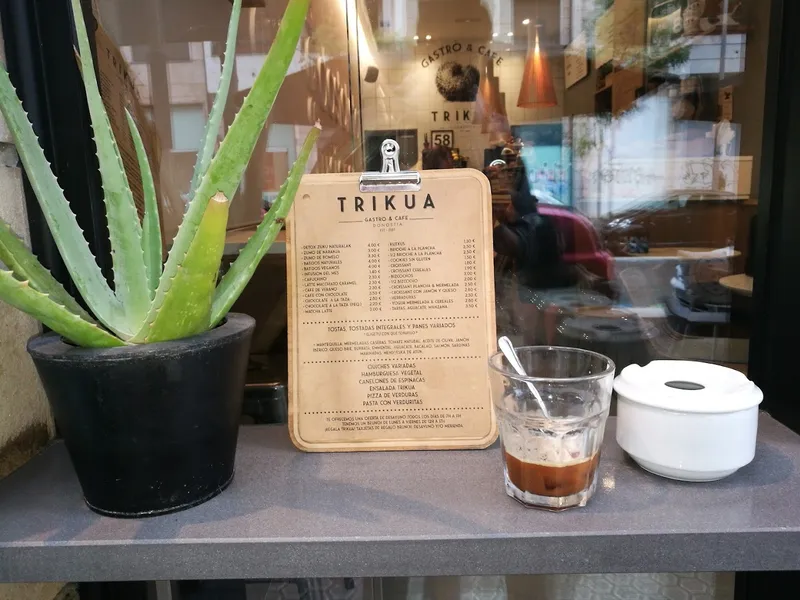 menu 1 of Trikua