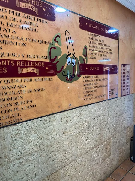 menu 2 of Croissantería París