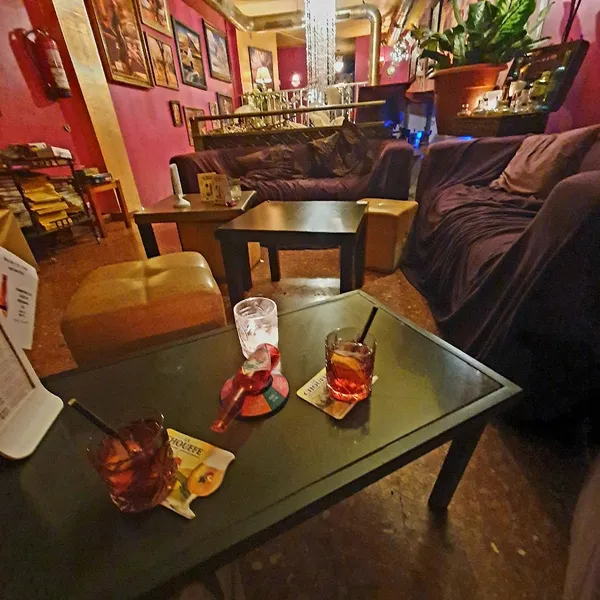 menu 1 of La Guiri Bar