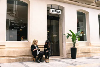 BUENO Café (Speciality, Roasted, Coffee)