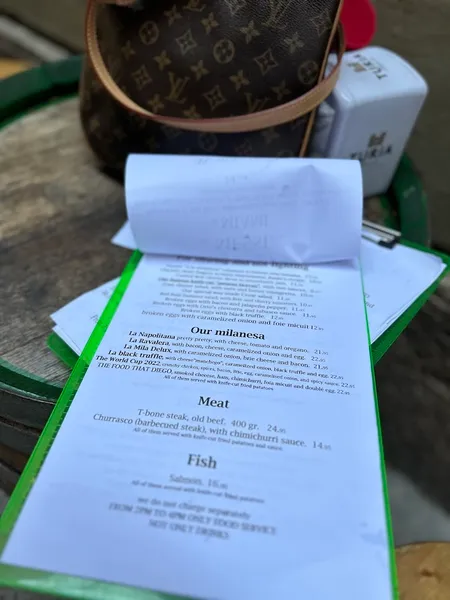 menu 1 of BUENISSIMO