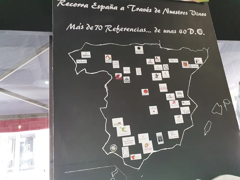menu 0 of Kalaka Vinos y Tapas