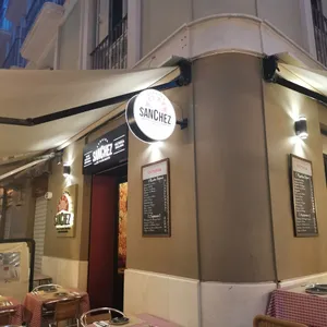 Taberna Quitapenas Sánchez Pastor