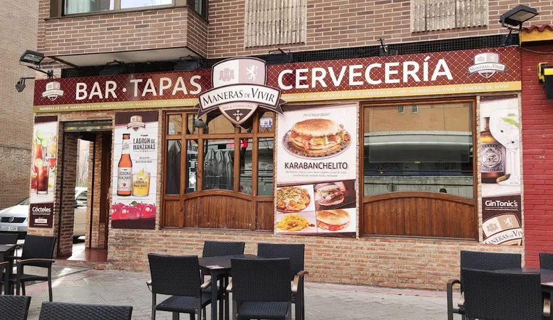 menu 0 of Maneras De Vivir Bar