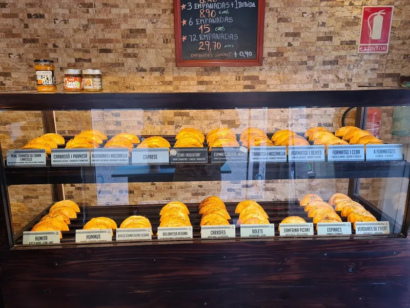 menu 2 of La Empanaderia de Gracia